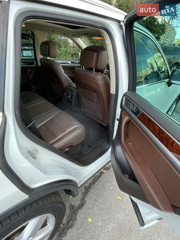 Volkswagen Touareg 2012