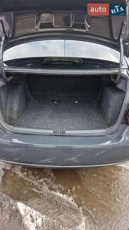 Volkswagen Polo 2012