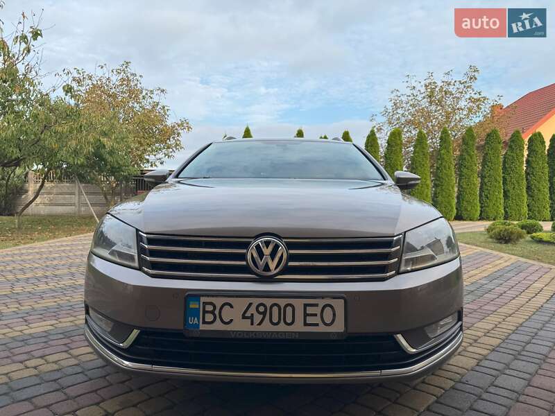 Volkswagen Passat 2011