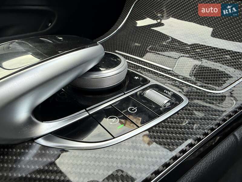 Mercedes-Benz C-Class 2018