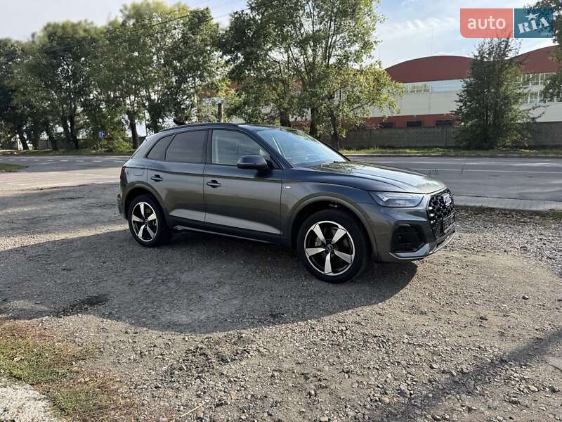 Audi Q5 2021