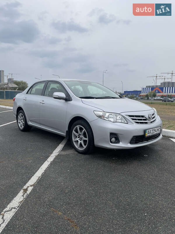 Toyota Corolla 2012