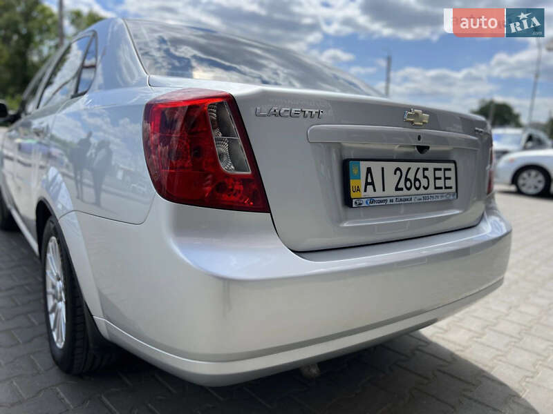 Chevrolet Lacetti 2012