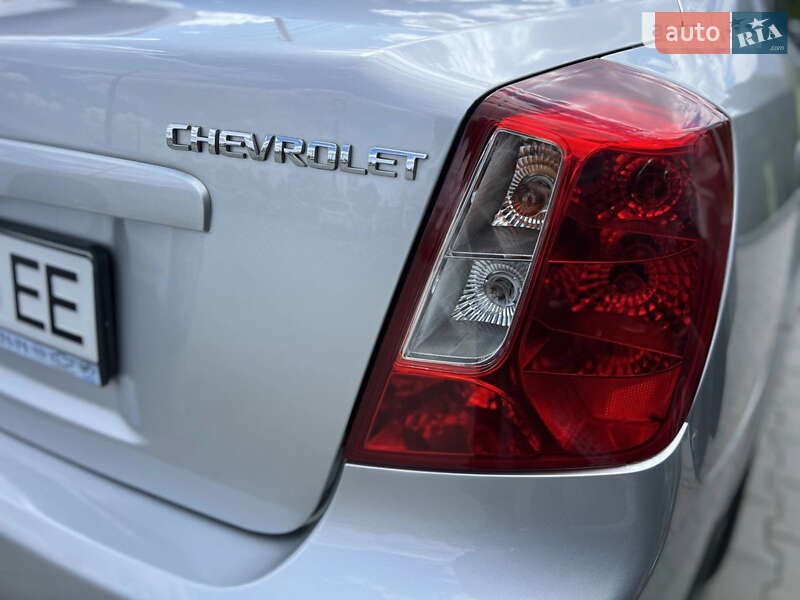 Chevrolet Lacetti 2012