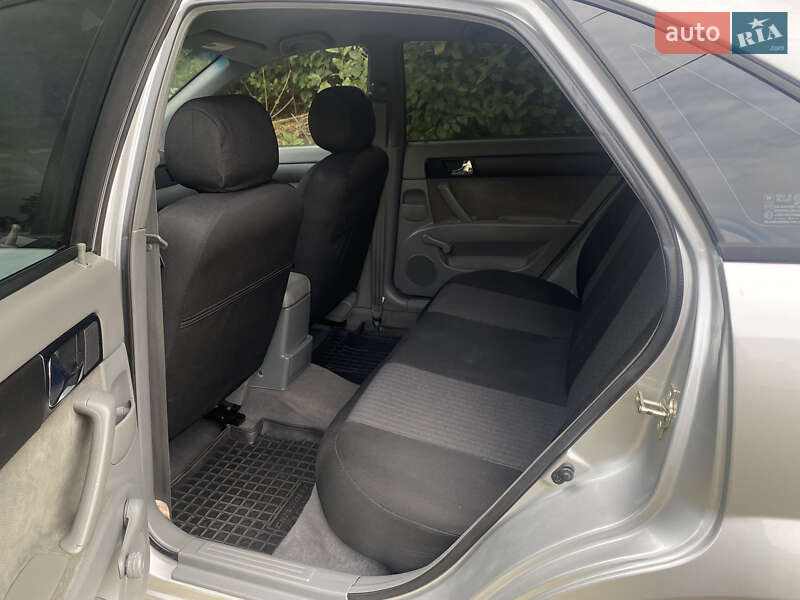 Chevrolet Lacetti 2012