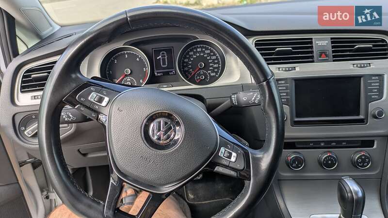 Volkswagen Golf 2015