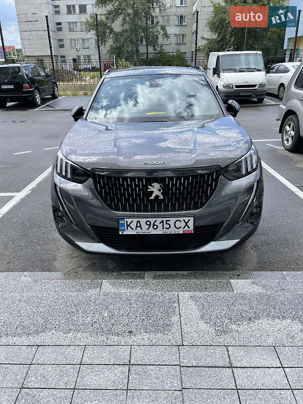 Peugeot 2008 2021
