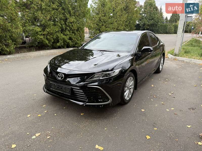 Toyota Camry 2024