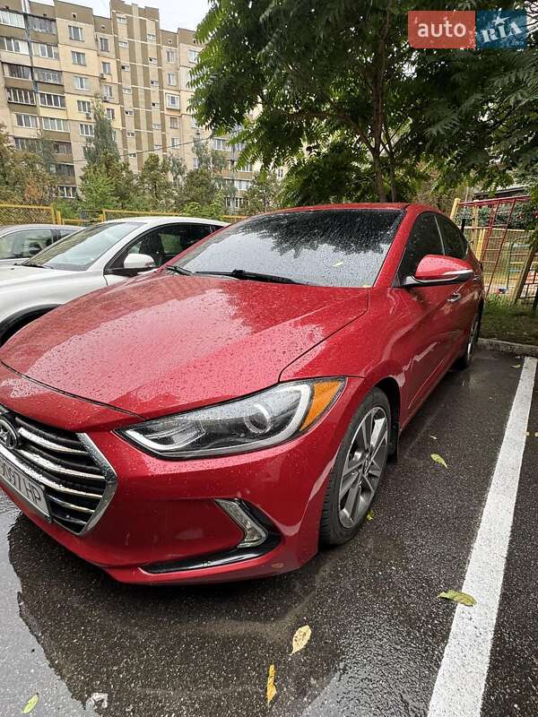 Hyundai Elantra 2016