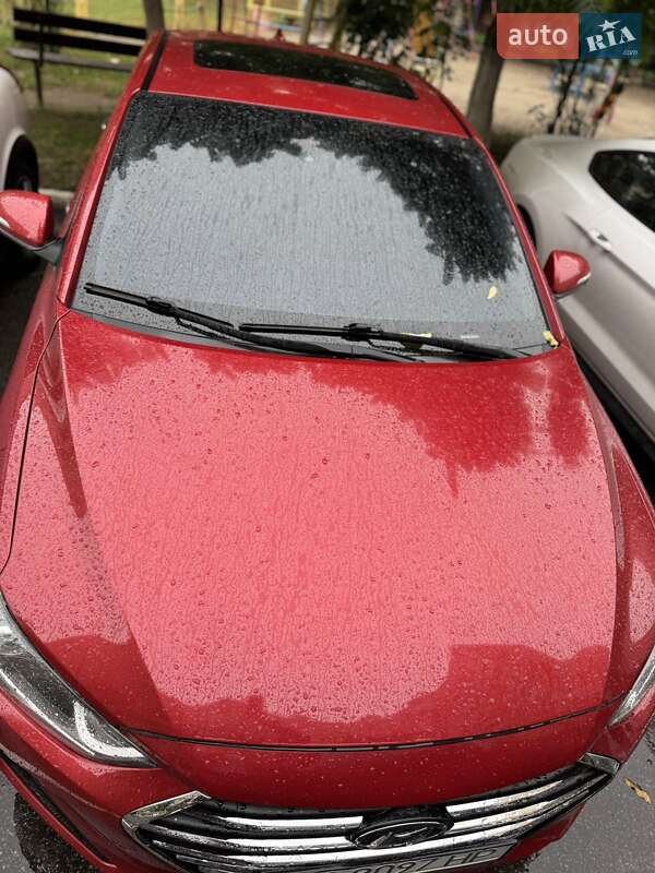 Hyundai Elantra 2016