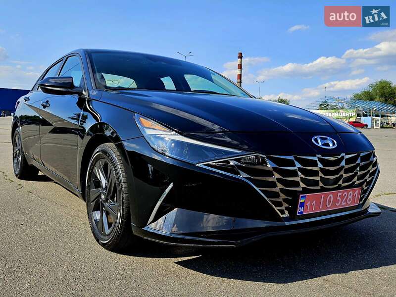 Hyundai Elantra 2021