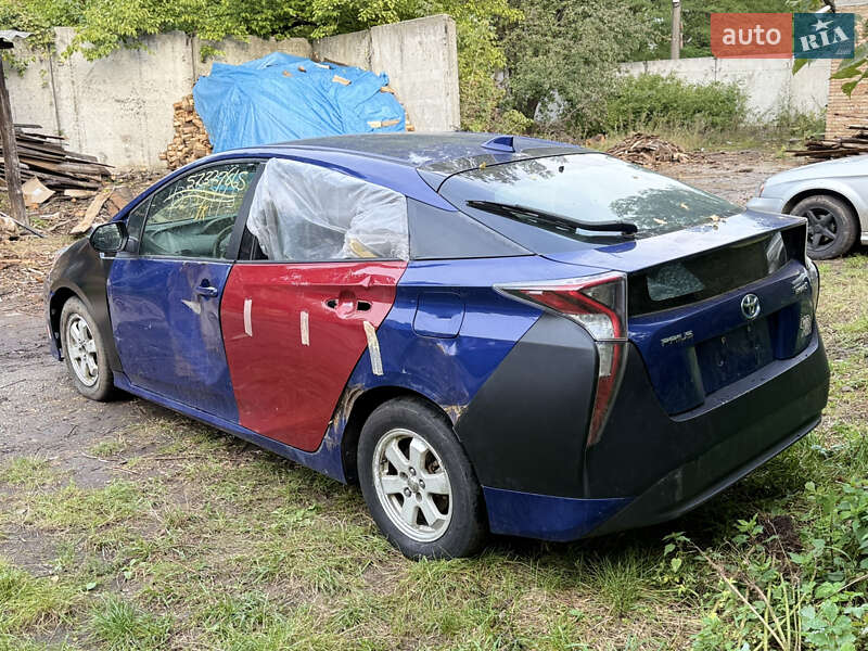 Toyota Prius 2016