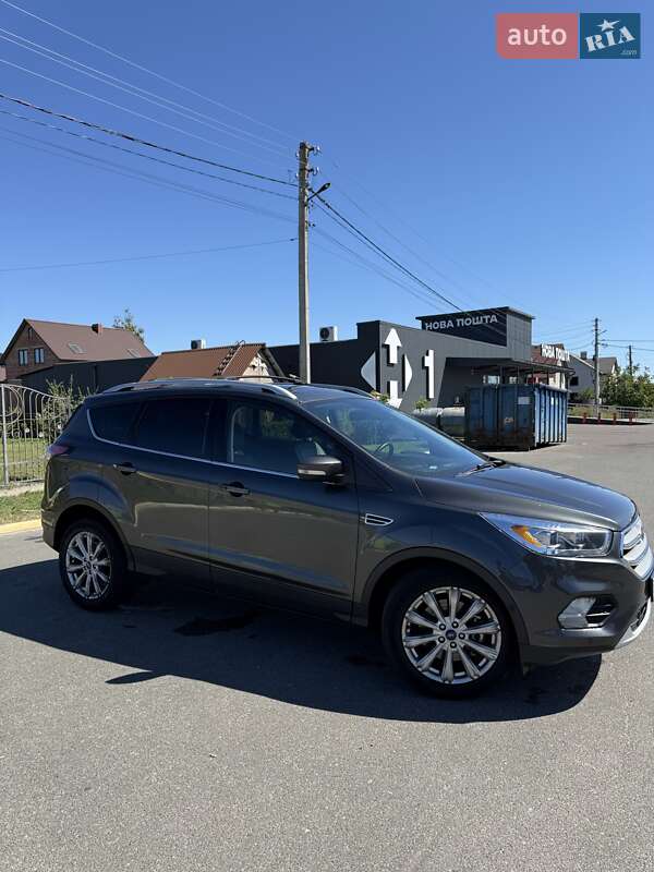 Ford Escape 2017