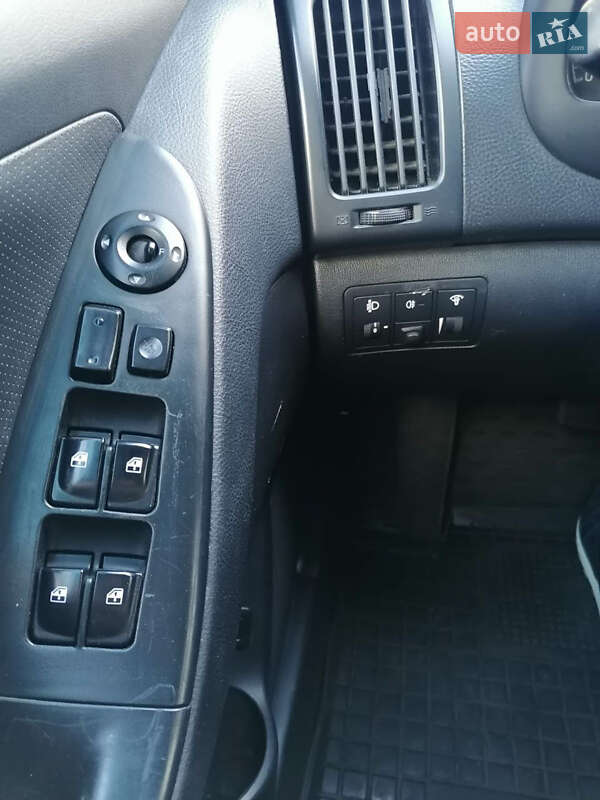 Hyundai Elantra 2010