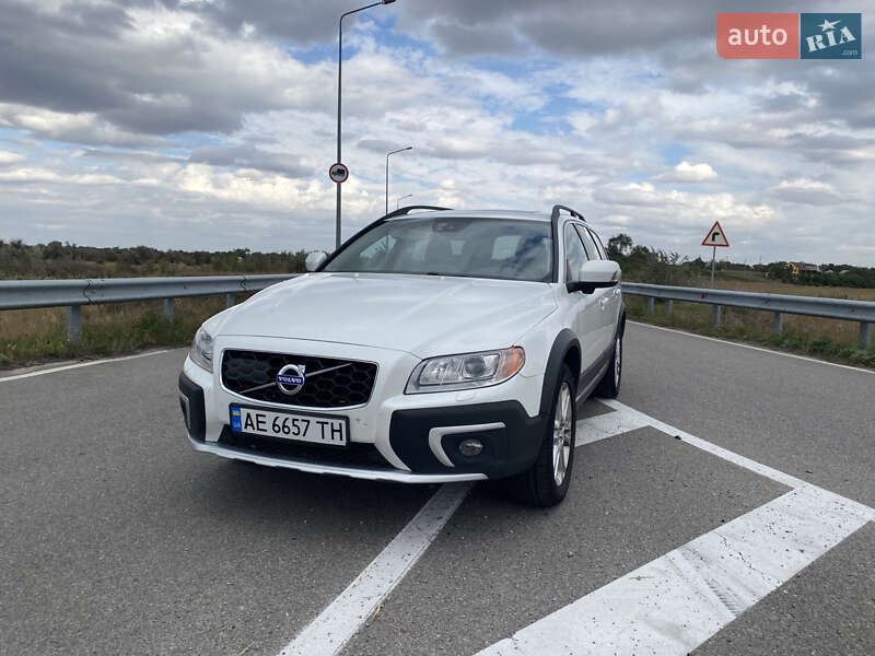 Volvo XC70 2015