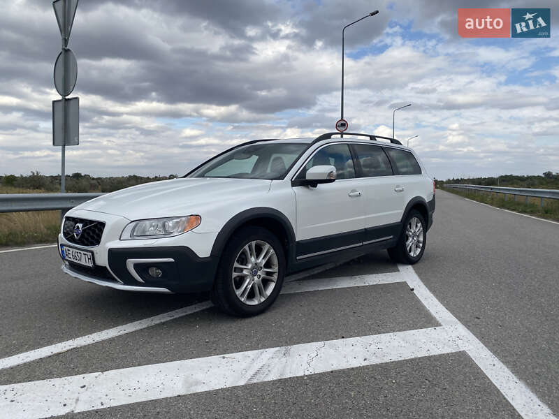 Volvo XC70 2015