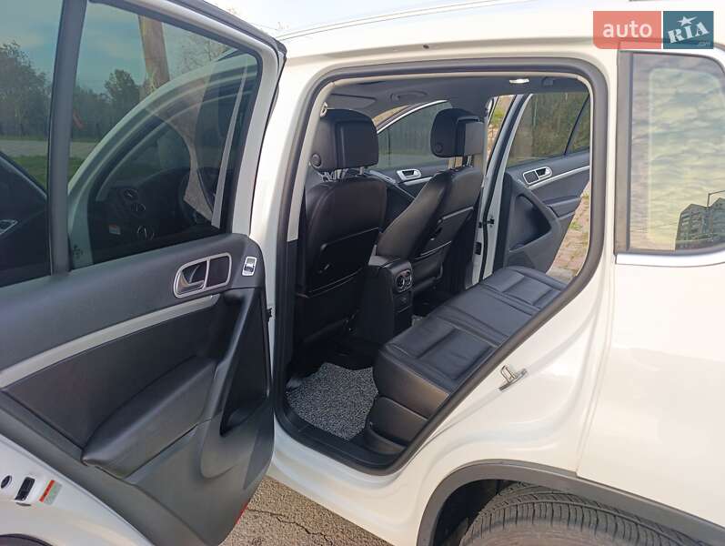 Volkswagen Tiguan 2015