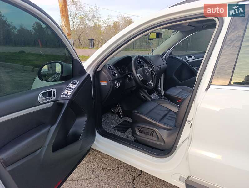 Volkswagen Tiguan 2015