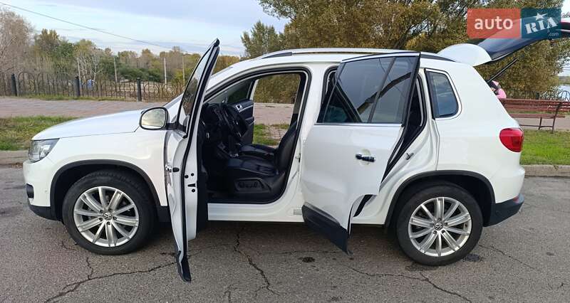 Volkswagen Tiguan 2015