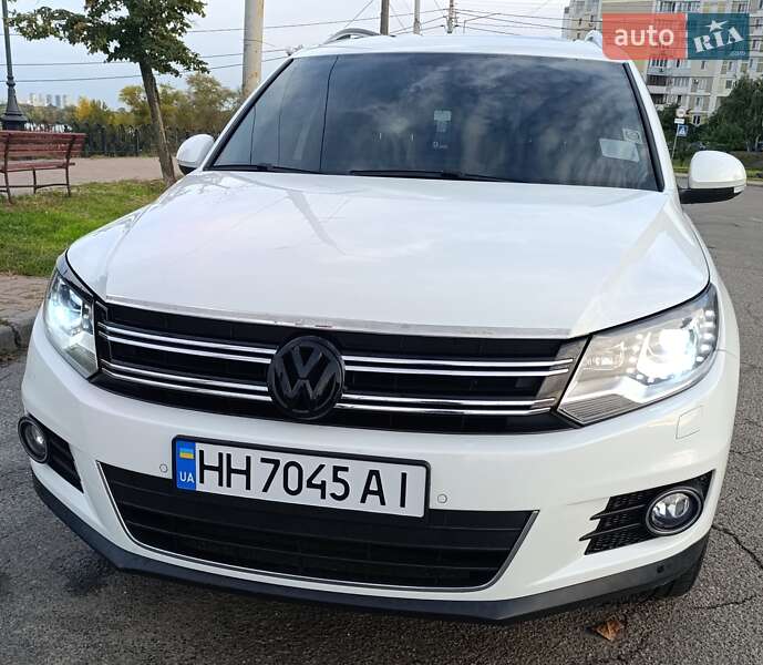 Volkswagen Tiguan 2015
