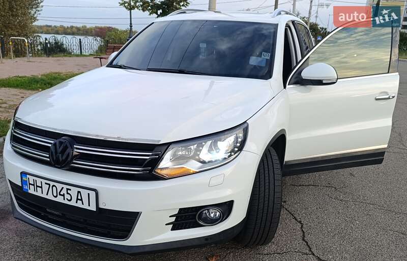 Volkswagen Tiguan 2015