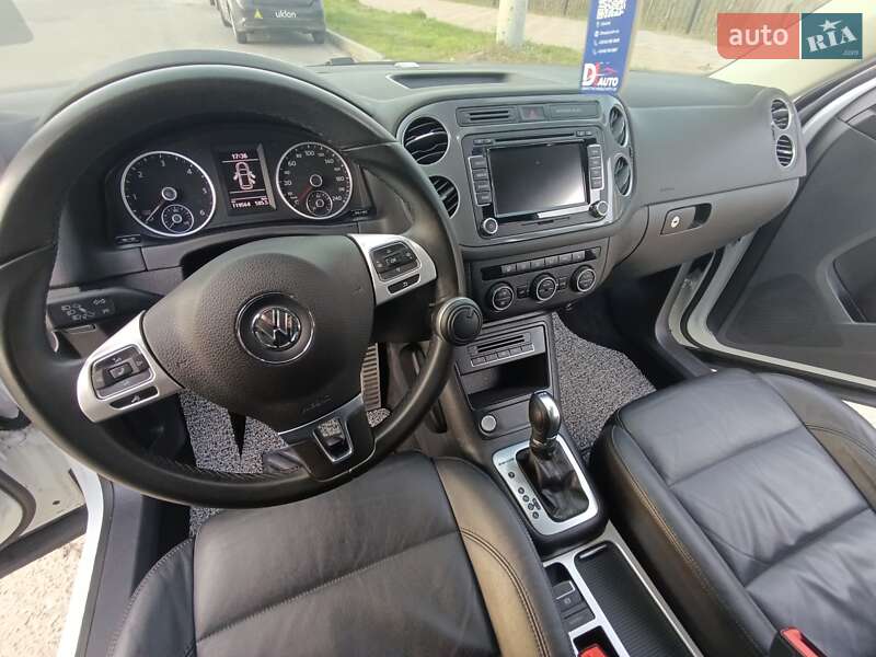 Volkswagen Tiguan 2015