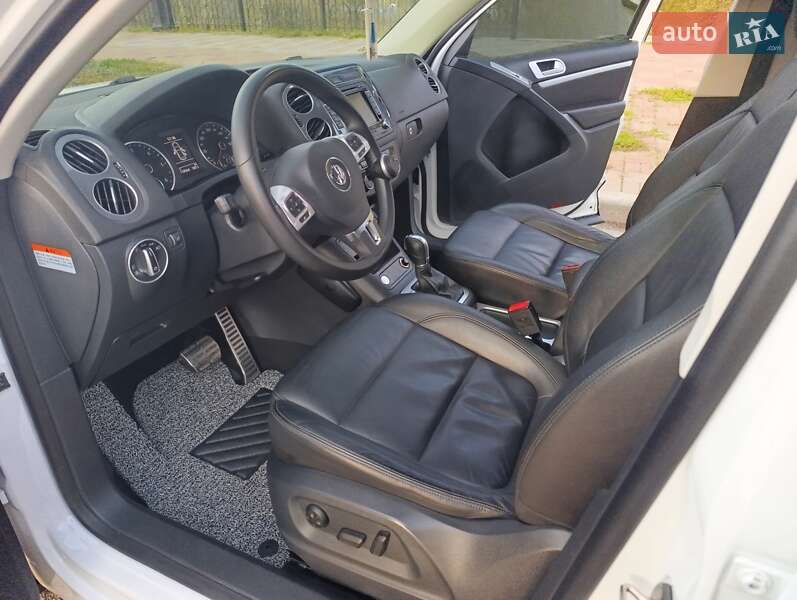 Volkswagen Tiguan 2015