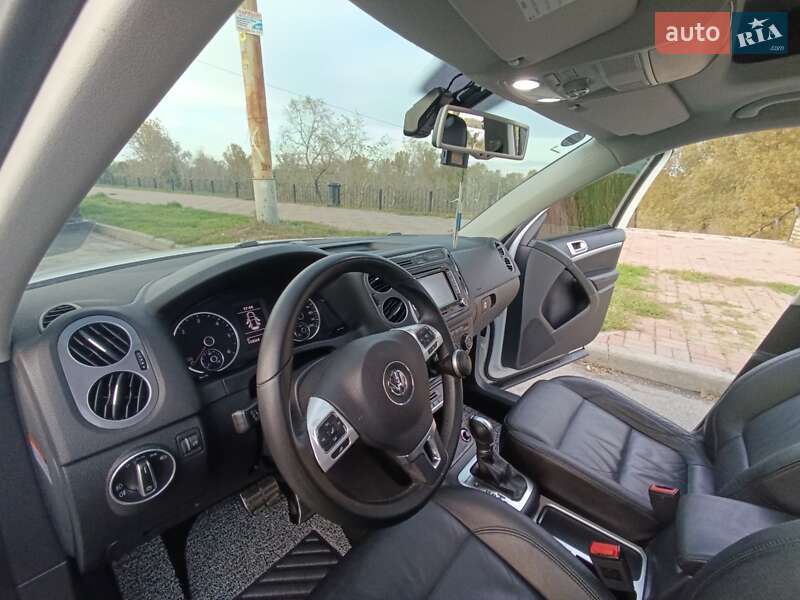 Volkswagen Tiguan 2015