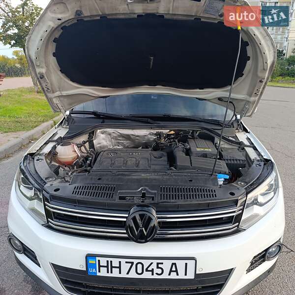 Volkswagen Tiguan 2015