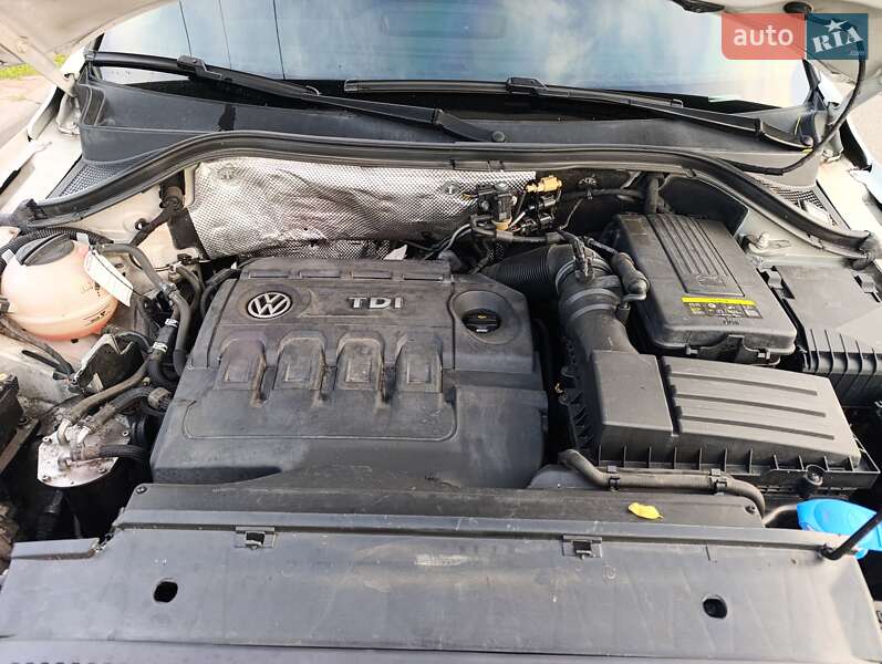 Volkswagen Tiguan 2015