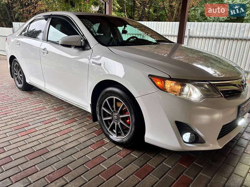 Toyota Camry 2013