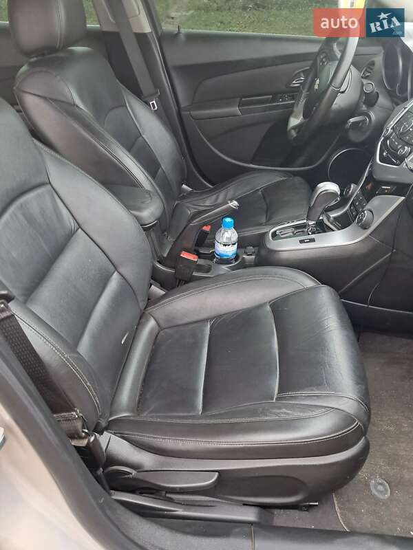 Chevrolet Cruze 2011