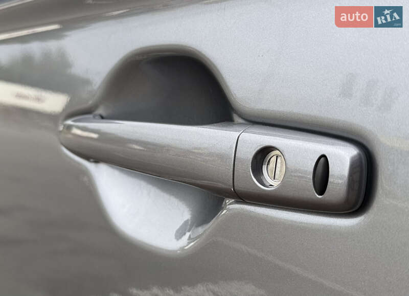 Mitsubishi Outlander 2021