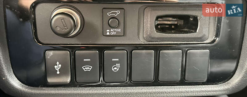 Mitsubishi Outlander 2021