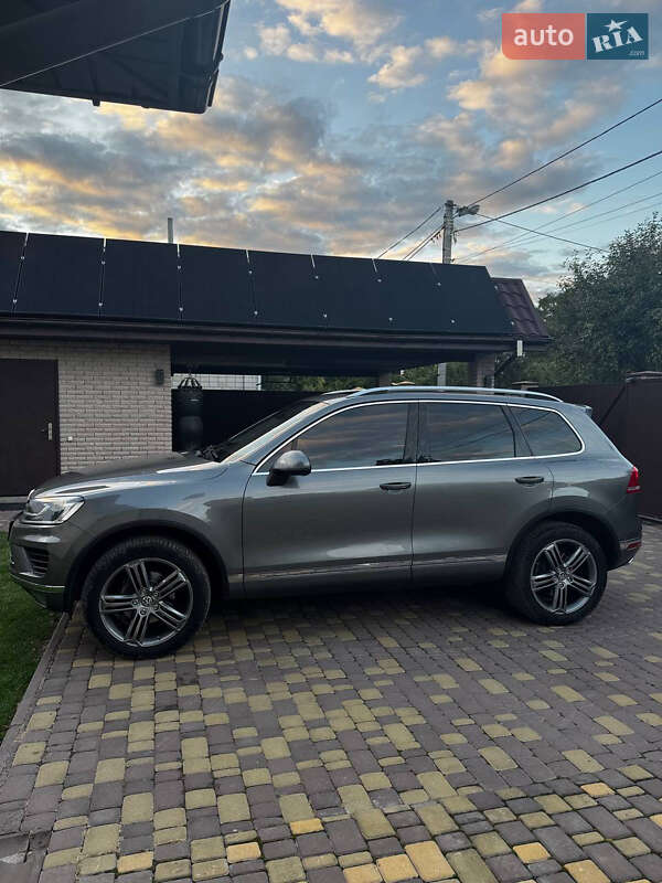 Volkswagen Touareg 2015