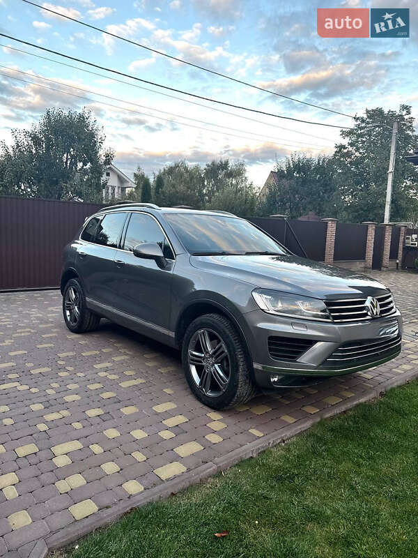 Volkswagen Touareg 2015