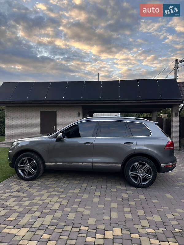 Volkswagen Touareg 2015