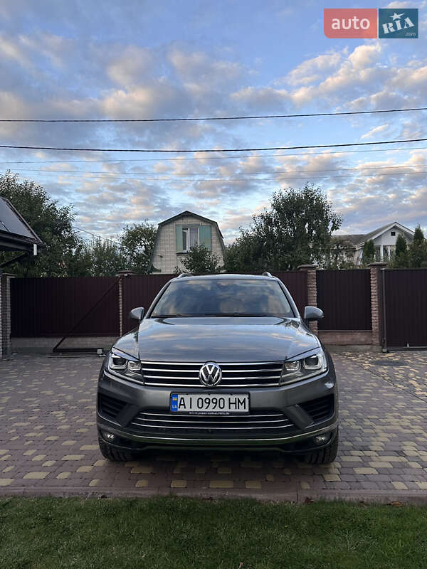 Volkswagen Touareg 2015