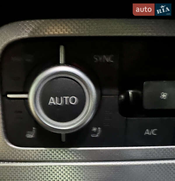 Volkswagen Touareg 2015