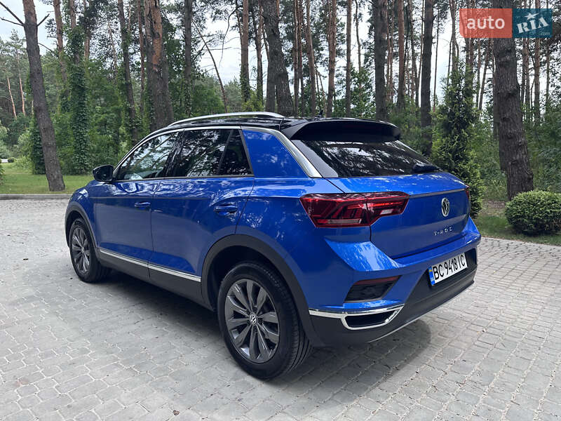 Volkswagen T-Roc 2019