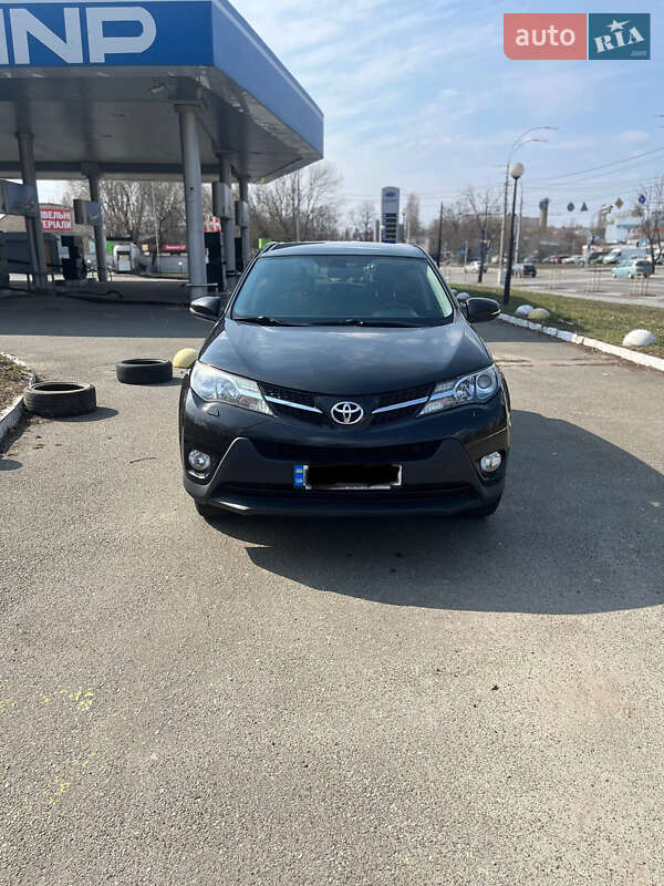 Toyota RAV4 2013