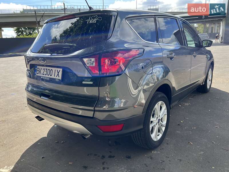 Ford Escape 2018