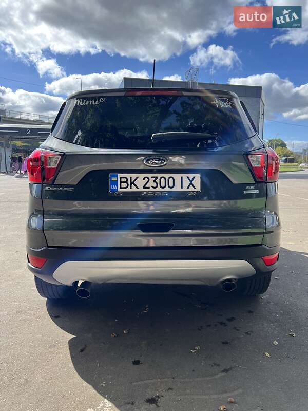 Ford Escape 2018