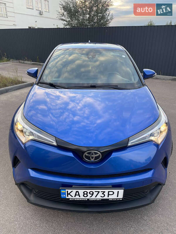 Toyota C-HR 2017