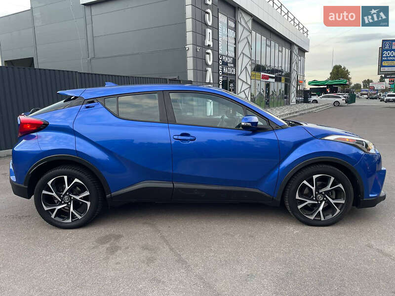 Toyota C-HR 2017