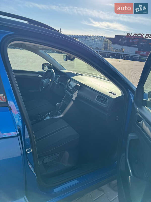 Volkswagen T-Roc 2021