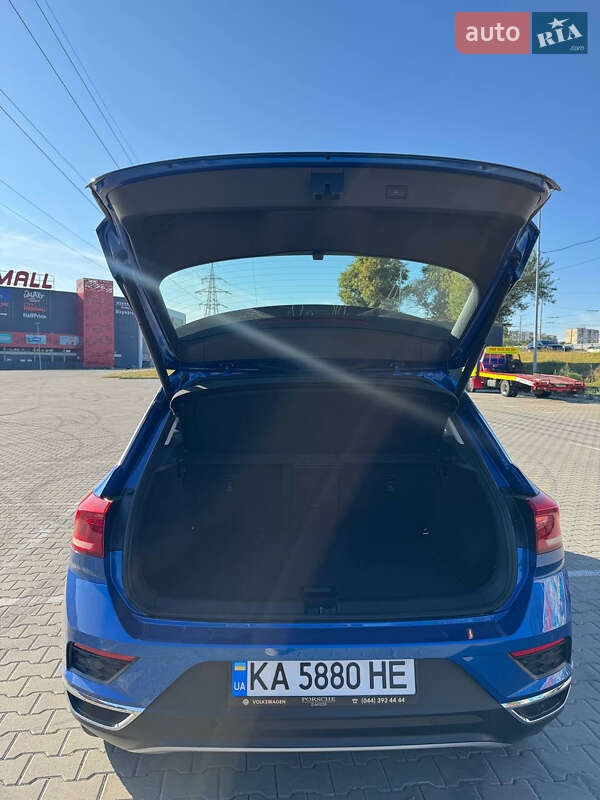 Volkswagen T-Roc 2021