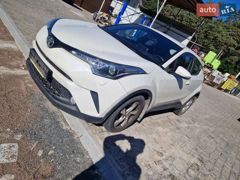 Toyota C-HR 2017