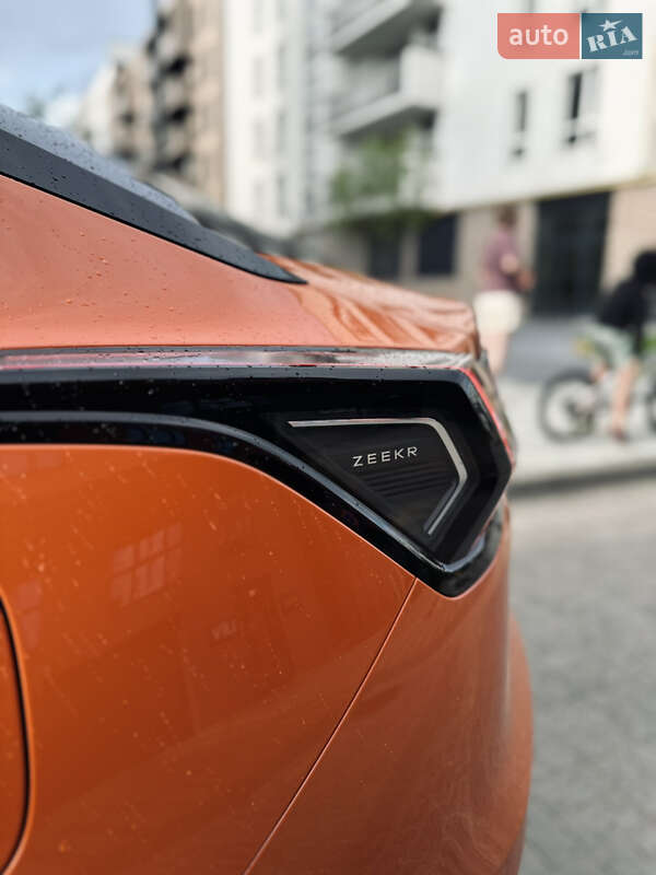 Zeekr 001 2023