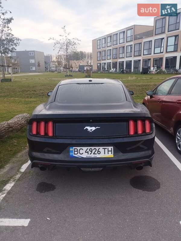 Ford Mustang 2014
